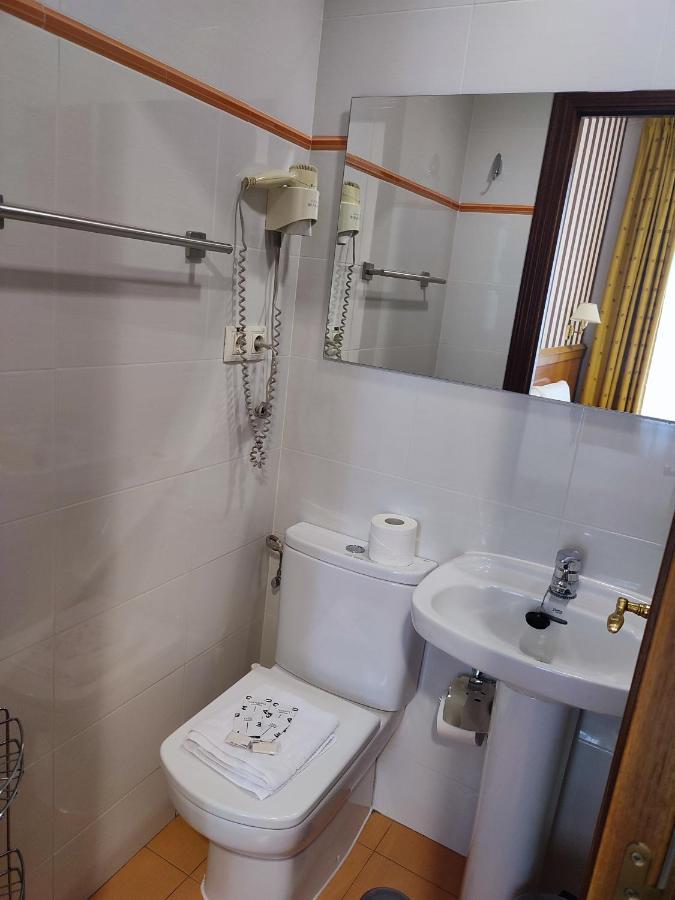 Hostal Salome Мадрид Екстериор снимка