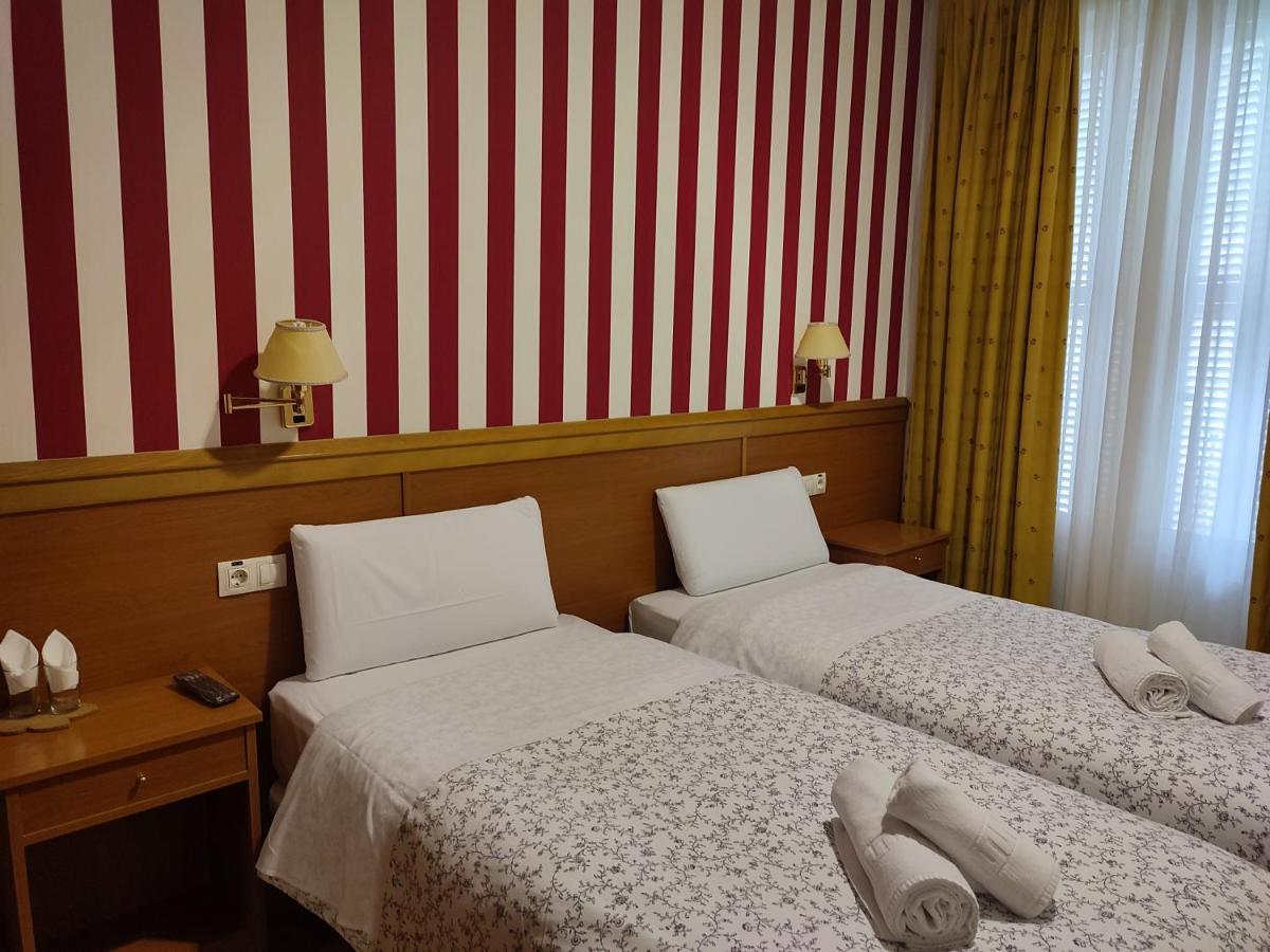 Hostal Salome Мадрид Екстериор снимка