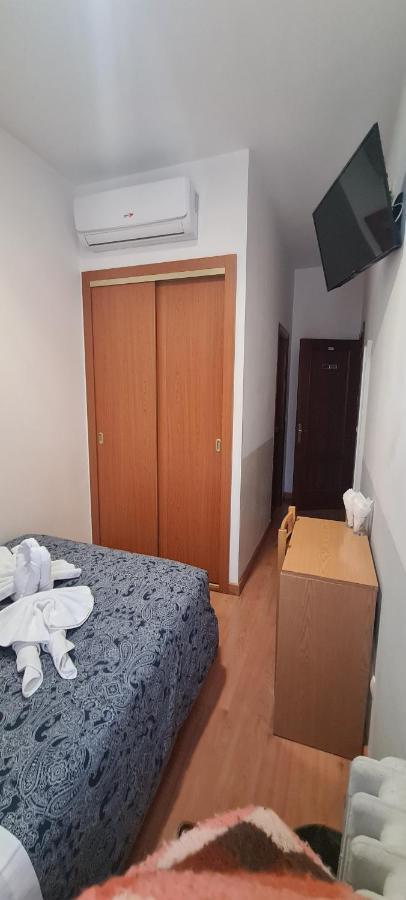 Hostal Salome Мадрид Екстериор снимка