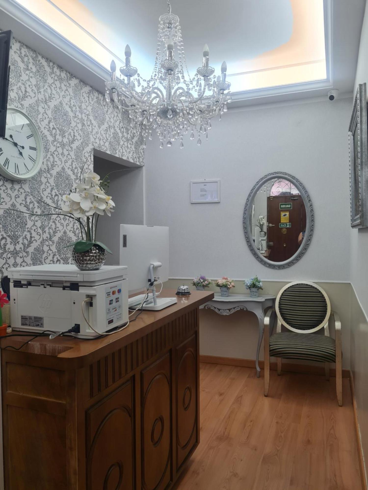 Hostal Salome Мадрид Екстериор снимка